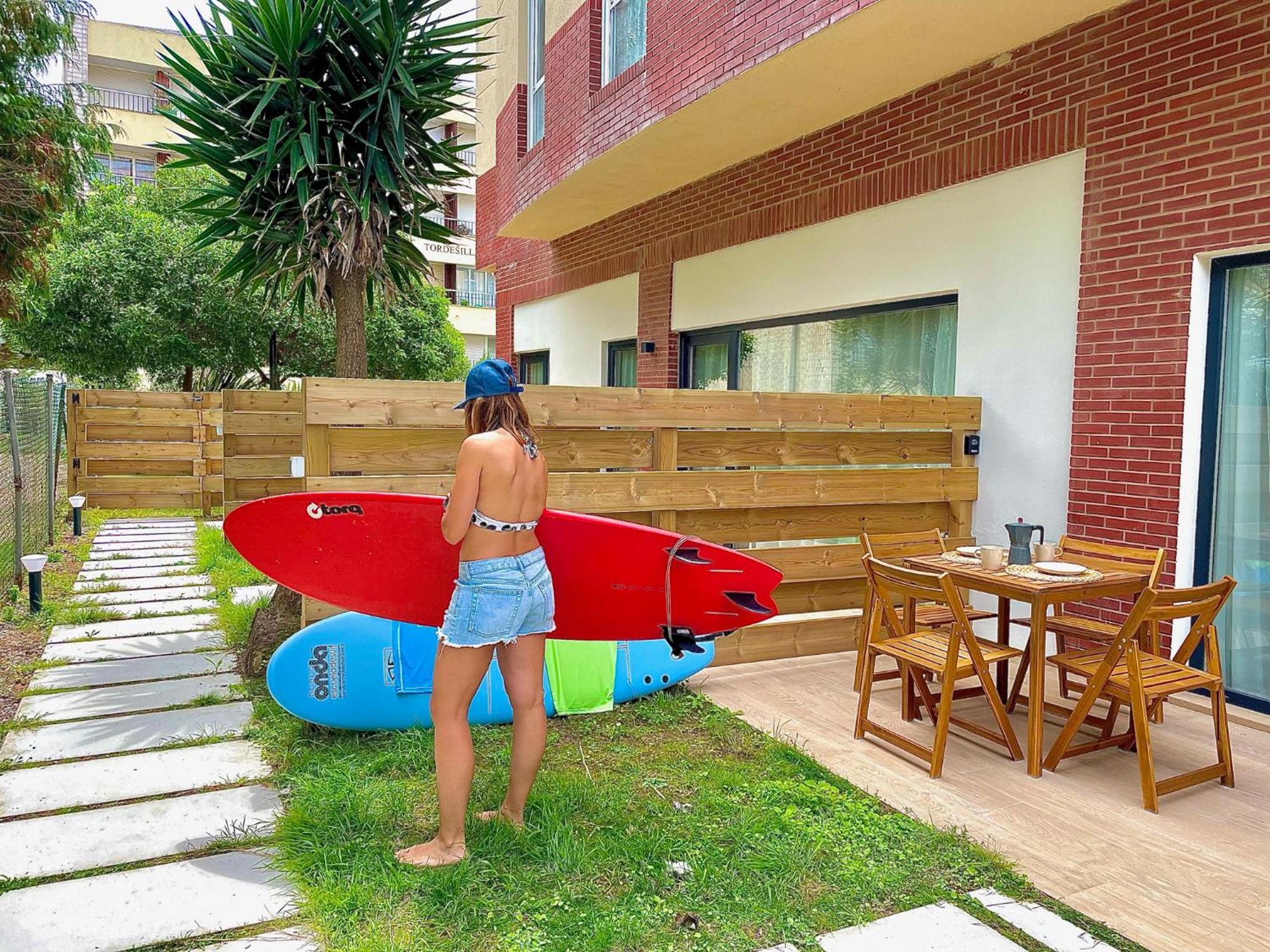 Apartamentos Costa Meron San Vicente De La Barquera Exterior foto
