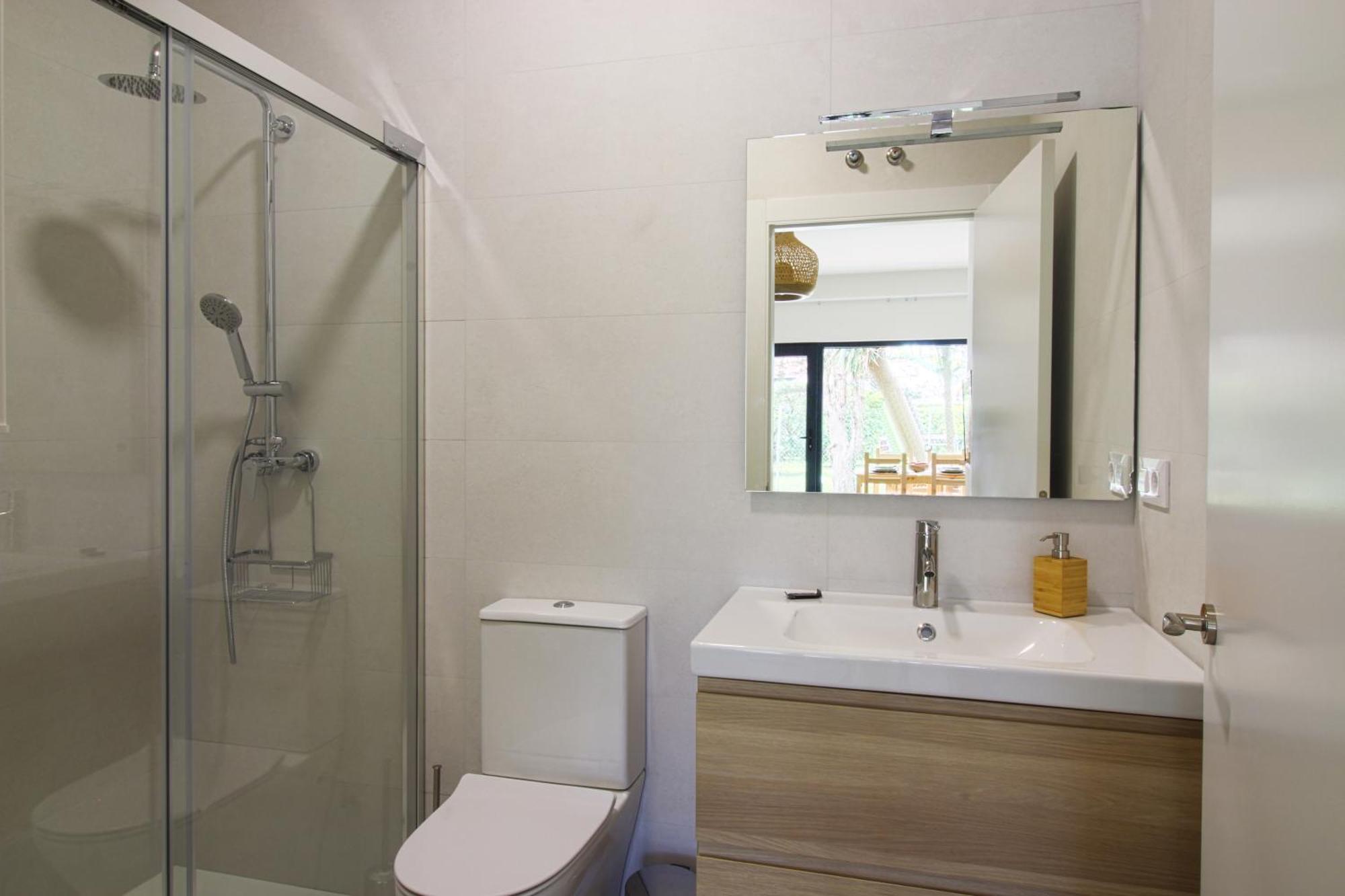 Apartamentos Costa Meron San Vicente De La Barquera Exterior foto